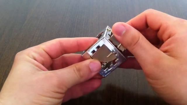Головоломка Hanayama Кубик смотреть онлайн