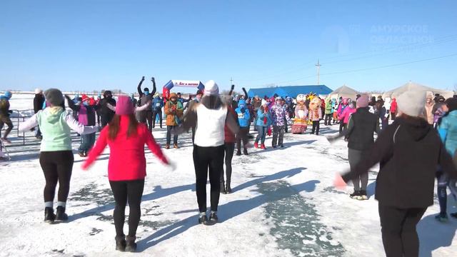 В Ивановке прошел полумарафон «Бег к мечте. Лед» смотреть онлайн