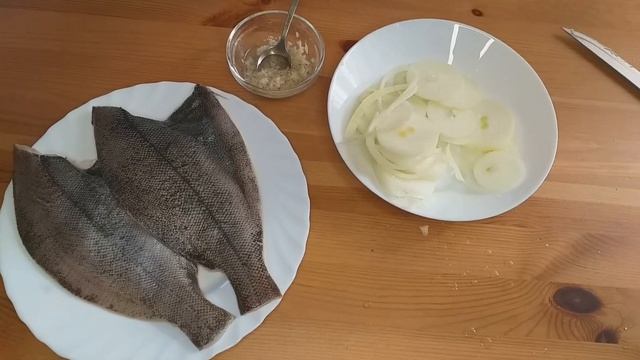 Как приготовить очень вкусную рыбу в духовке // простой рецепт приготовления камбалы смотреть онлайн