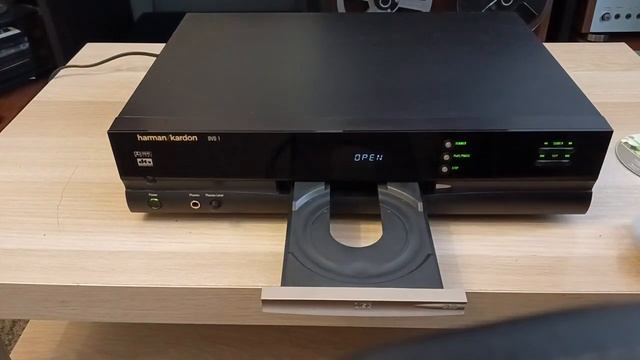 Harman Kardon DVD1 миниобзор и демонстрация работы аппарата от 24.02.2023.