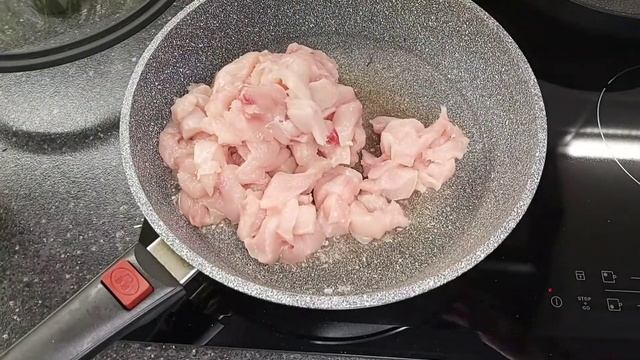 ВКУСНЫЙ ПЛОВ ИЗ КУРИЦЫ. БЫСТРО.ВКУСНО.БЮДЖЕТНО. смотреть онлайн