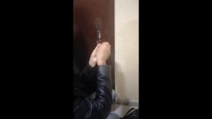 Как открыть замок, если он заклинил