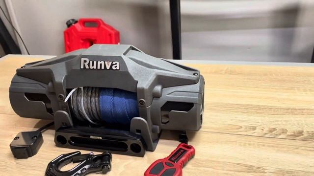Лебёдка автомобильная электрическая 12V Runva 6000 Lbs 2722 кг (синтетический трос)