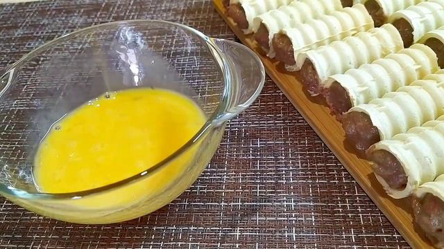 С тестом не заморачиваюсь.Такие необычные ,что я готовлю их почти каждый день.Вместо пирожков смотреть онлайн