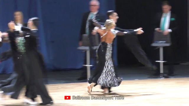 Slow Foxtrot = Ruslan Adaev & Polina Dubeiko = In the Rhythms of Summer 2023 Youth Ballroom смотреть онлайн