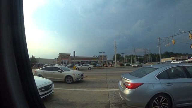 парад старых ретромобилей в городе Йорк. работа в США на Спринтере смотреть онлайн