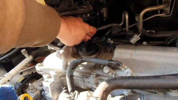 Замена свечей зажигания ZWR80 Hybrid Toyota Noah/Voxy Prius. Denso Original