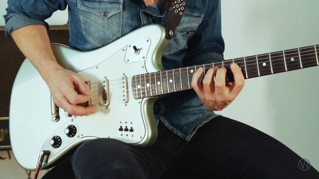 Deimel Guitarworks / Firestar Custom / Demo / Mika Vandborg / VintageandRare.com смотреть онлайн