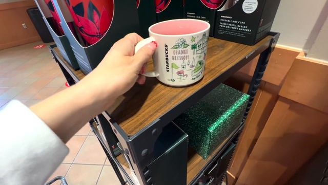 WALT DISNEY WORLD VLOG ~ SHOPPING DAY ~DECEMBER 2021 ~DAY 3 ~ UK FAMILY CHRISTMAS IN ORLANDO FLORID смотреть онлайн