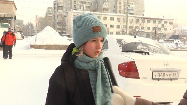 А к вам приходила коляда? Может посетит сегодня в канун старого нового года? смотреть онлайн