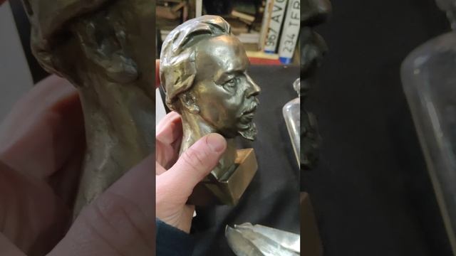 принесла смотреть онлайн