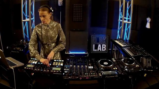 DarK_LAB Live w/ Miss Groove #techno #djmix #djclass #Pioneer #CDJ2000Nexus2 #undergroundtechno смотреть онлайн