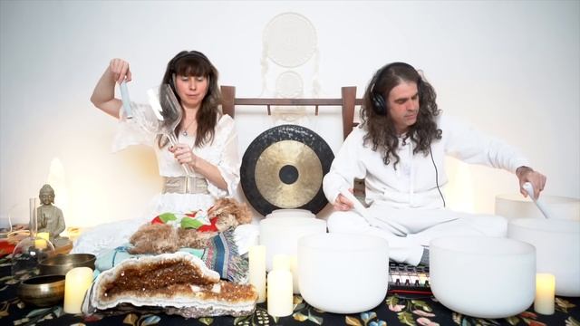 VENUS Goddess Sound Bath ? Frequencies for Healing the Heart ✨ singing bowls and ethereal vocals смотреть онлайн