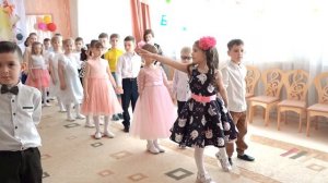 ДОШКОЛЬНЫЙ ВАЛЬС. ВЫПУСКНИКИ ДЕТСКОГО САДА.