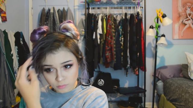 HOW I MAKE SPACE BUNS | Kylie The Jellyfish смотреть онлайн