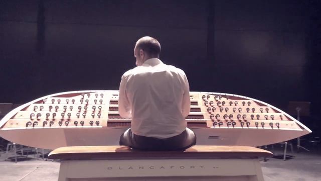 Juan de la Rubia en el órgano Blancafort del Auditorio de Tenerife смотреть онлайн