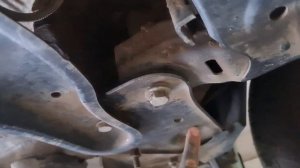 Renaul Duster 2022... Щелчки при Трогании и Торможении... Ищем и устраняем причину