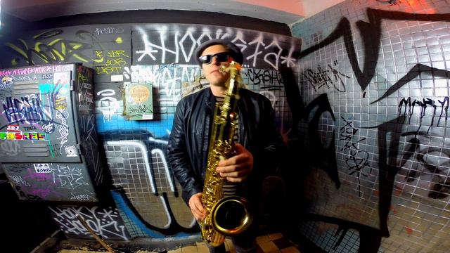 Fedor Malikin - Sax & Flute riff смотреть онлайн