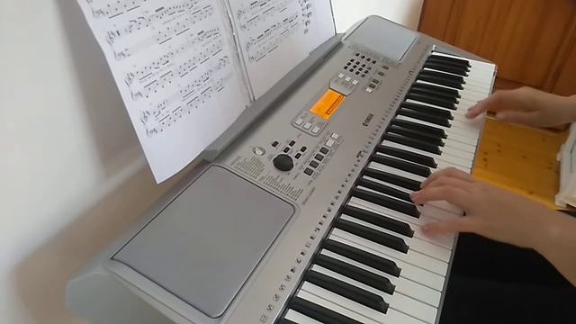 Мелодия души. Синтезатор Yamaha YPT-360 смотреть онлайн