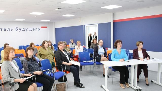 Академия провела Марафон лучших практик классного руководства в Самаре смотреть онлайн