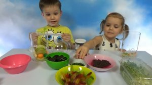 Смузи челлендж с осьминогами и червяками от Макса и Кати Smoothies Challenge wit