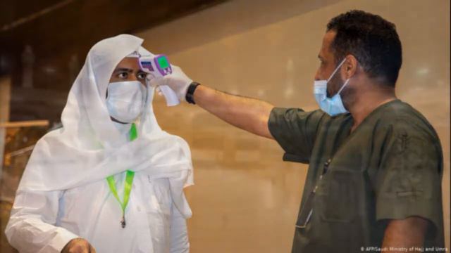 КАК В ЭТОМ ГОДУ БУДУТ ПРОВОДИТЬСЯ ОБРЯДИ ХАДЖА В ПЕРИОД ПАНДЕМИИ. ХАДЖ 2020 НАЧАЛСЯ С 29-ИЮЛЯ смотреть онлайн