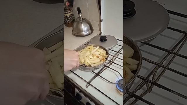 Как приготовить жареную картошку смотреть онлайн