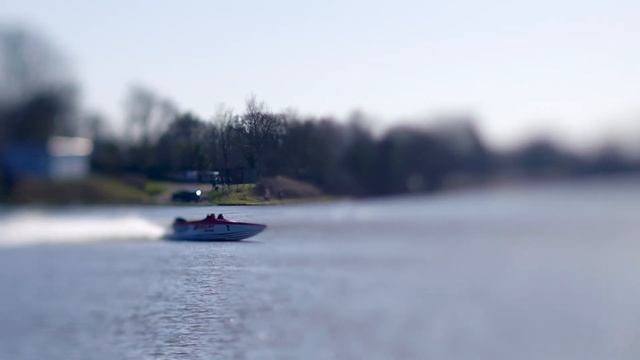 AFFORDABLE TILT FUN! // AstrHori 50mm 1.4 Tilt Lens