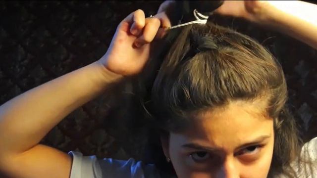 ?ЛЕГКИЕ ПРИЧЕСКИ НА КАЖДЫЙ ДЕНЬ И НА 1 СЕНТЯБРЯ? смотреть онлайн