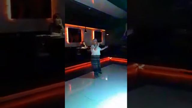 Дама смотреть онлайн