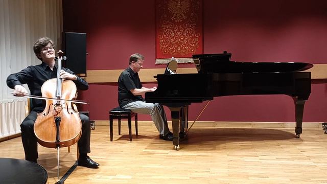 Dmitry Kabalevsky, Cello Concert No. 1 in G-minor, First Movement смотреть онлайн