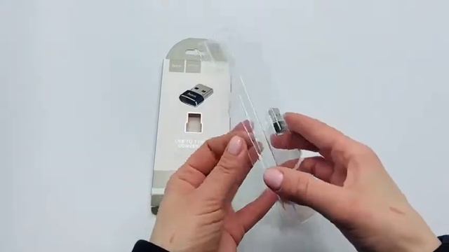 Переходник HOCO UA6 USBm Type C черный смотреть онлайн