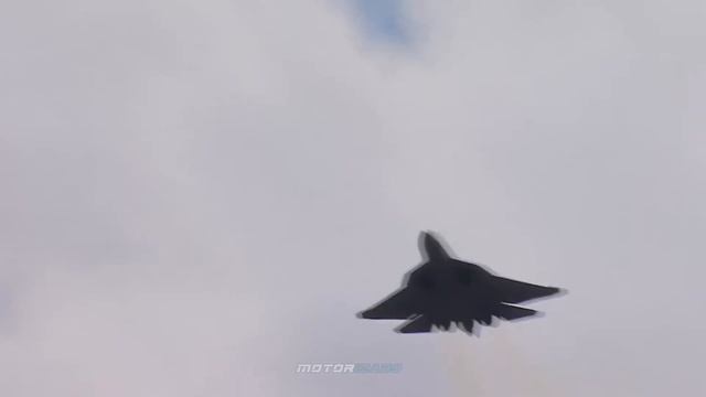 Sukhoi Su-57 Fighter Jet in Action смотреть онлайн