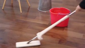 как надеть тряпку на швабру лентяйку