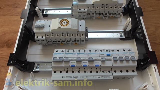 Реверсивный переключатель рубильник Hager HIM - установка в щиты Golf и Volta. Лайфхак смотреть онлайн