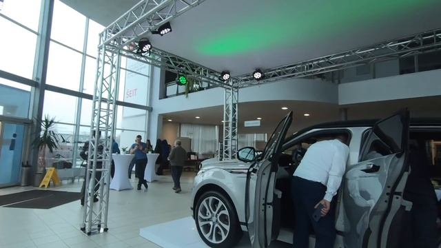 Range Rover Evoque 2019, презентация