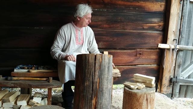 МК по изготовлению деревянных ложек из Шушенского смотреть онлайн
