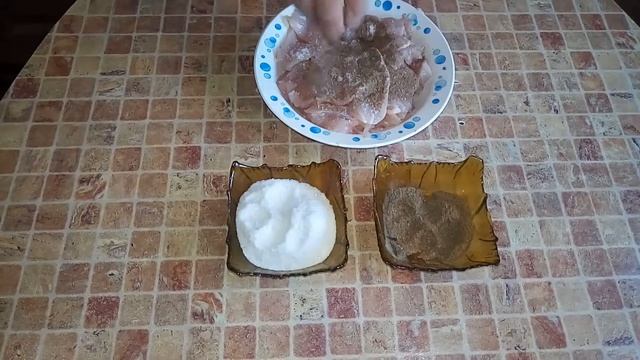 Наггетсы хрустящие золотистые вкусные с кисло сладким соусом !!! смотреть онлайн