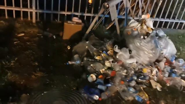 Нет контроля? Это говорит о том,что специалисты не выезжают на места. 24/7 кто ответственный? смотреть онлайн