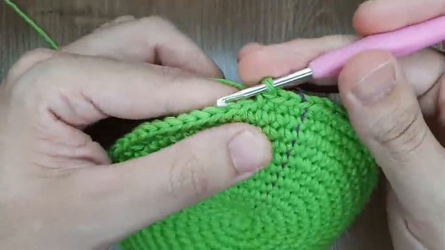 Almofada Baby Yoda Amigurumi/Crochê (PARTE 1/2) #tiagoamigurumi #amigurumi #croche смотреть онлайн