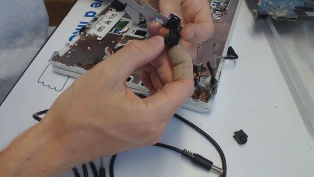 Sony Vaio VPCEH PCG-17913L vpcej12f Laptop dc power jack repair fix problems broken dcinput port смотреть онлайн