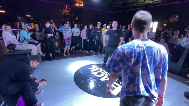 PACMAN vs ROSTISHKA на BACK TO THE SOUTH BATTLE | НИКОЛАЕВ 2021 смотреть онлайн