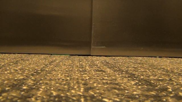 Otis OKeefe Hydrulic Service Elevator At The Magnolia Hotel In Downtown Omaha, Nebraska смотреть онлайн