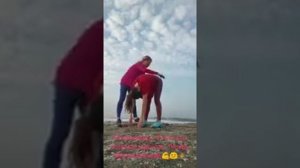 Массаж стоя в одежде.