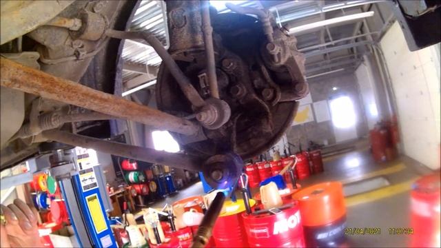 Chevrolet Lacetti, замена сайлентблоков задней подвески.