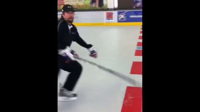 Томаш Мартинец тренирует на Супер-Глайд смотреть онлайн