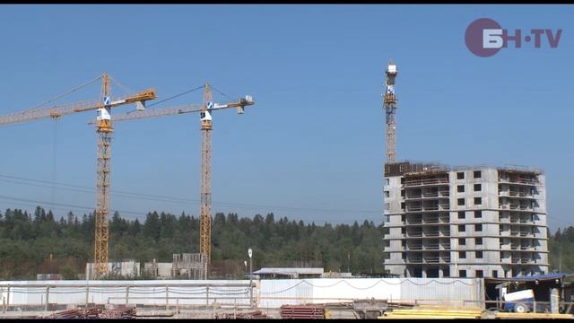 Новостройки Парнаса: Рядом С Шуваловским Парком смотреть онлайн