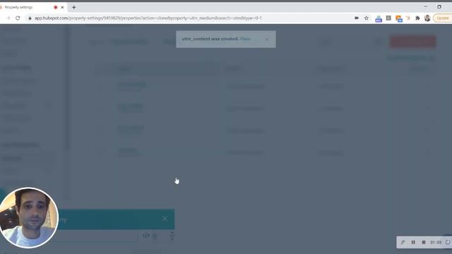 UTM tracking in HubSpot with custom properties and forms смотреть онлайн