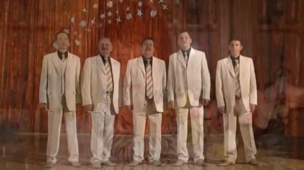 г.Богучар песня" Не королева"