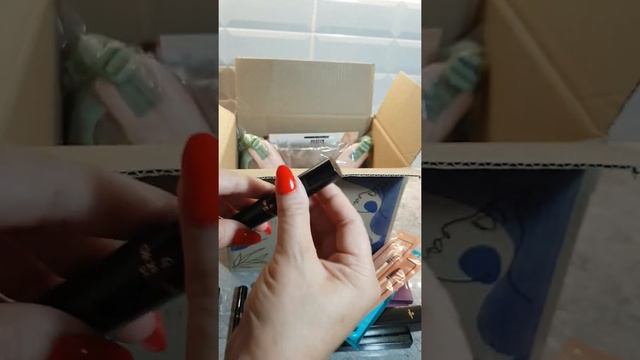 Мой заказ Oriflame 11-2021(02.08-21-08) Подписывайтесь на канал,если это видео было для вас полезно смотреть онлайн